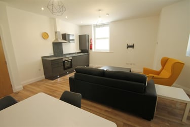 1 bed flat, Hutton Terrace, Sandyford, Newcastle, NE21QT - Image 2